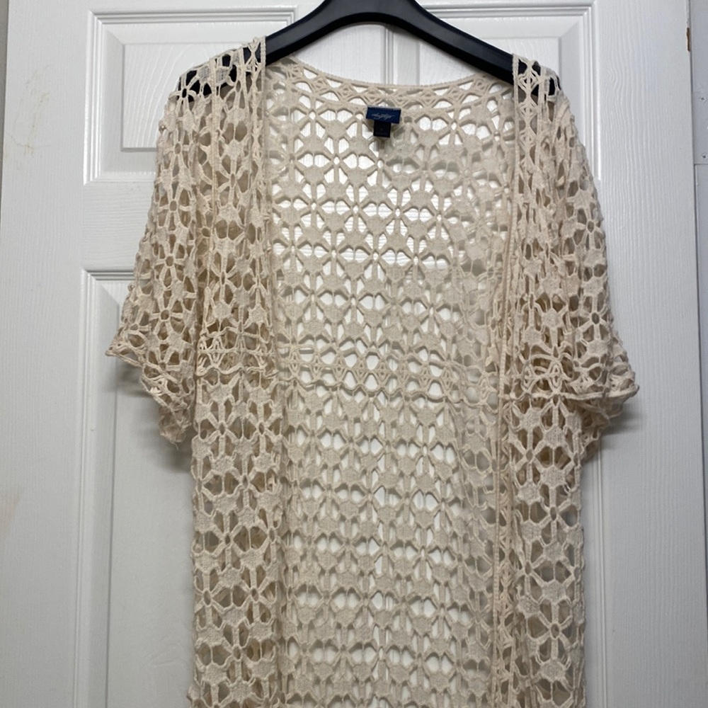 Beautiful cover top by Daytrip from Buckle